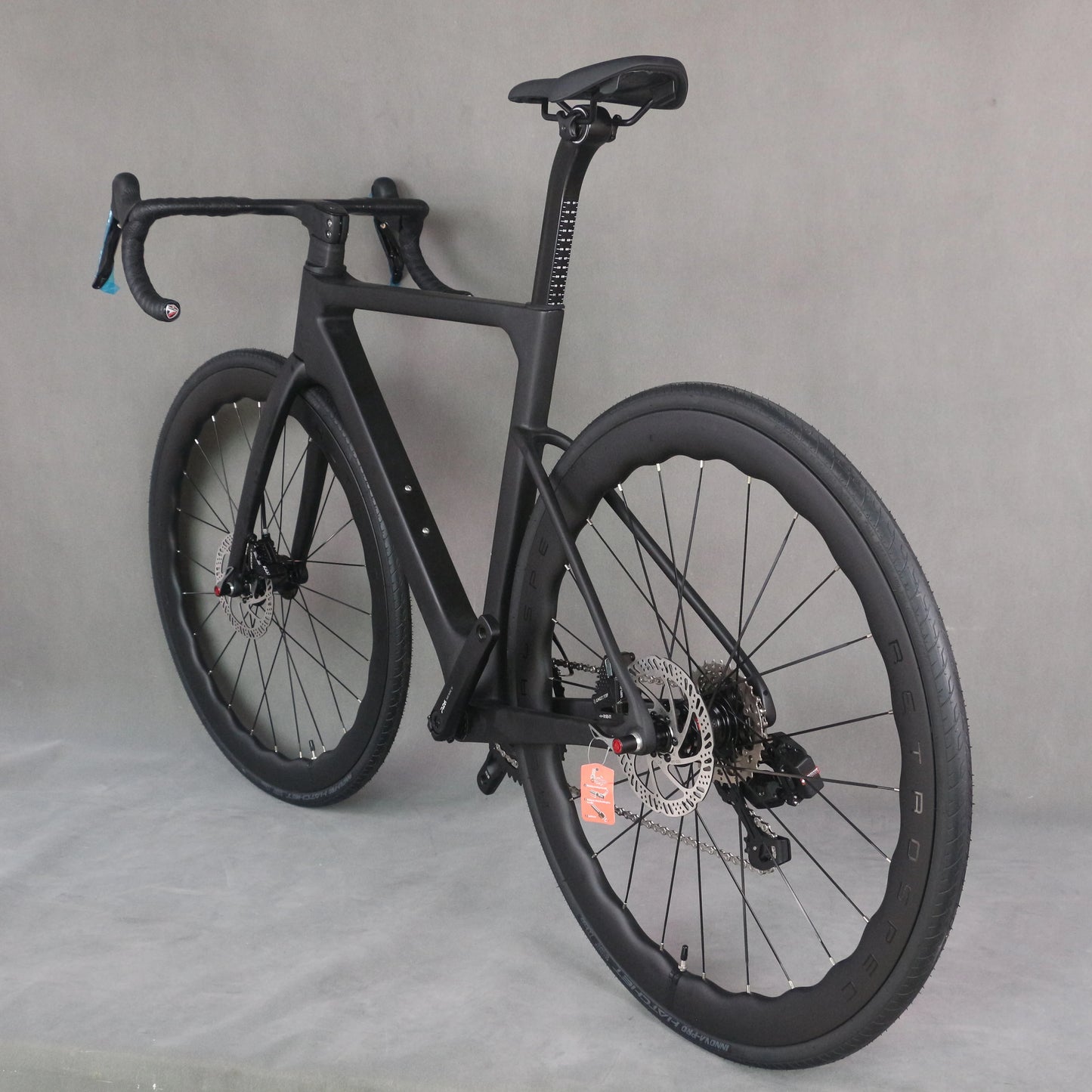 Bicicleta Ruta en cuadro de carbono, transmisión eléctica 105