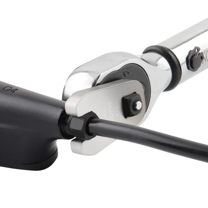 Llave de conexión a llave de torque para flexible
